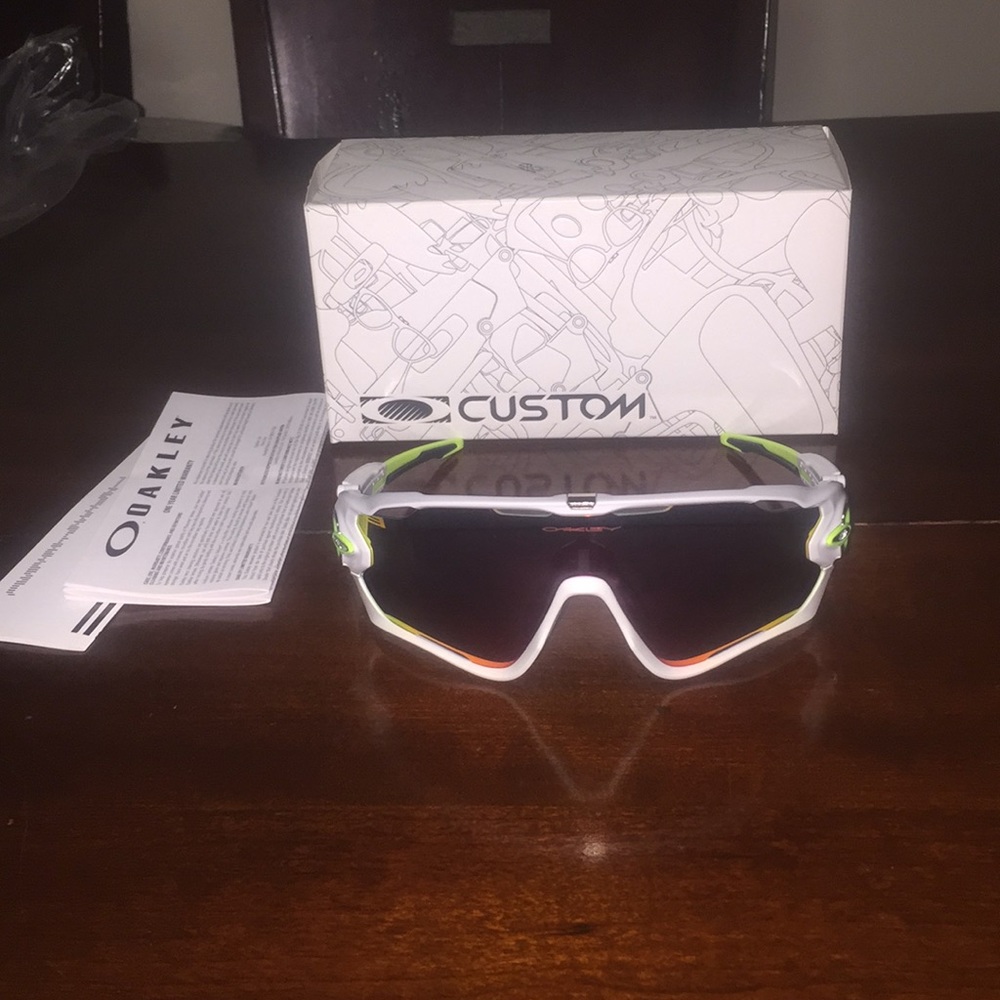 Oakley custom like new